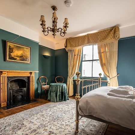 Blue Bliss - Sumptuous, Period Apartment Chagford Exterior foto